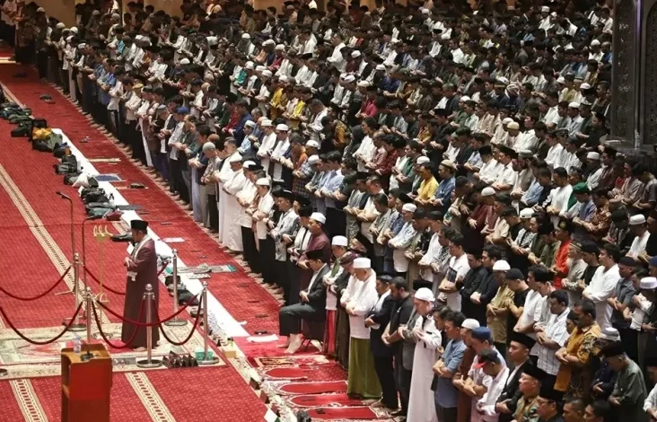 5 Manfaat Salat Tarawih bagi Kesehatan, Bisa Menurunkan Berat Badan