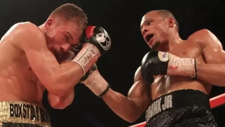 Kisah Raja Kelas Menengah Nick Blackwell Meregang Nyawa pada Tangan Chris Eubank Jr